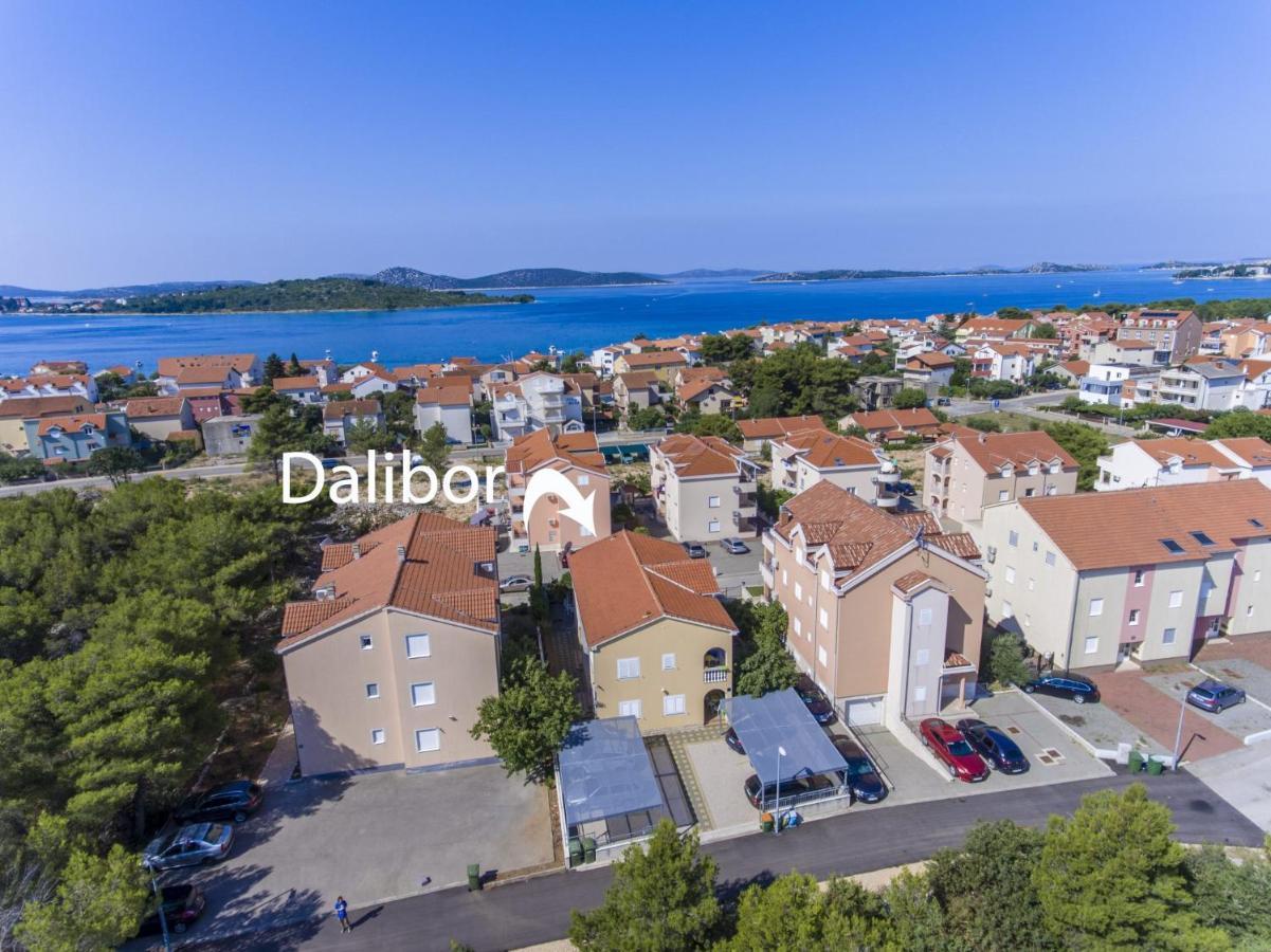 Apartments Dalibor โวดีเซ ภายนอก รูปภาพ